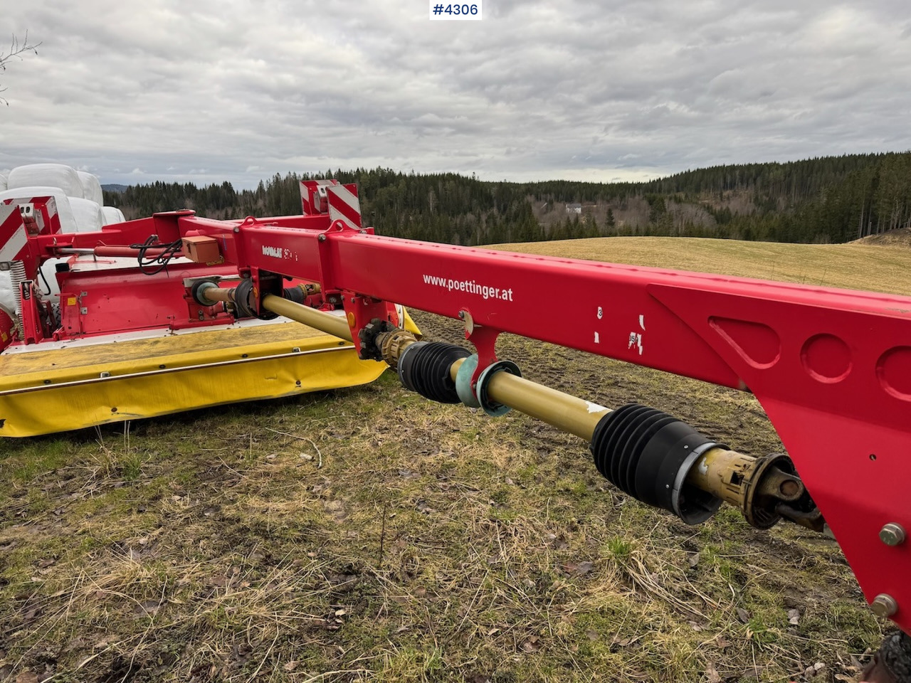 2009 Pottinger Novacat 3007 T ED slåmaskin - Matériel de fenaison: photos 2 2009 Pottinger Novacat 3007 T ED slåmaskin - Matériel de fenaison: photos 2