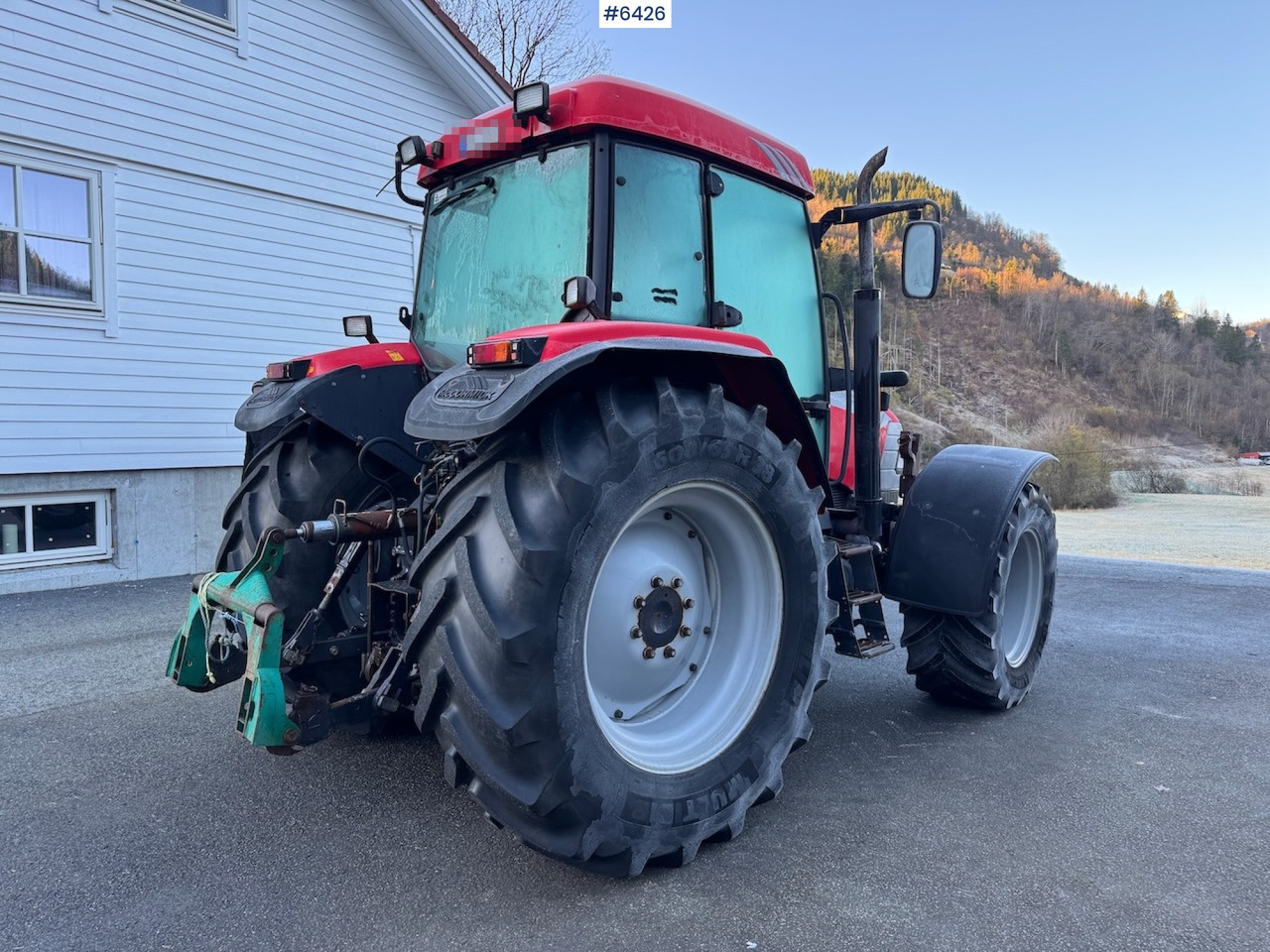 Tracteur agricole 2010 McCormick MC130 Low hours!: photos 8