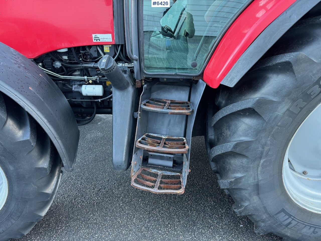 Tracteur agricole 2010 McCormick MC130 Low hours!: photos 13