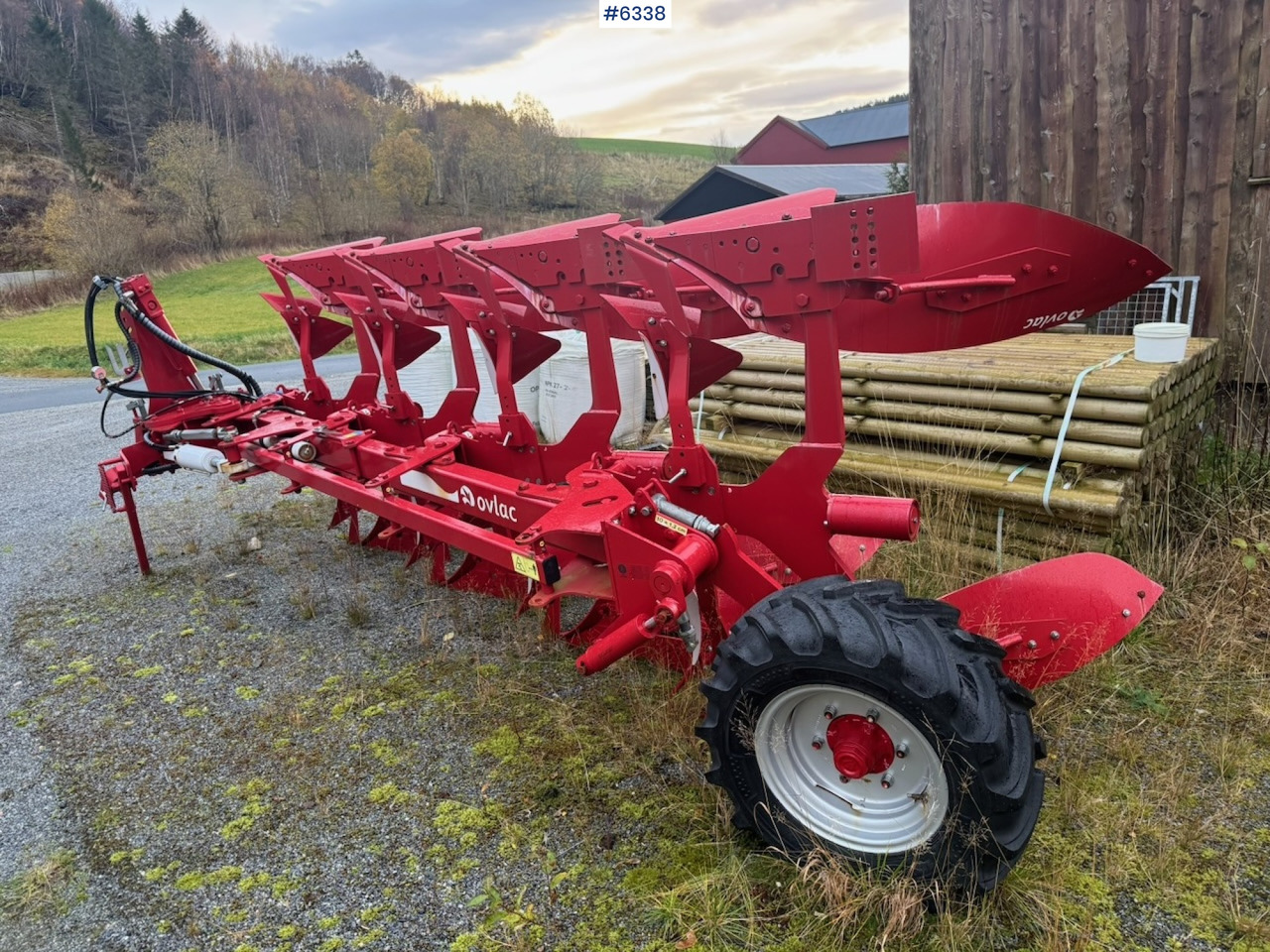 2021 Ovlac 4-furrow reversible plough - Outils du sol: photos 3 2021 Ovlac 4-furrow reversible plough - Outils du sol: photos 3
