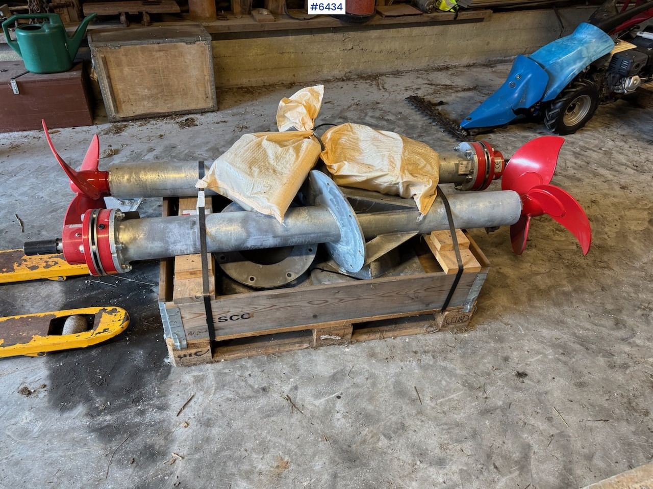 2023 Duun VPO20 Wall-Mounted Fertilizer Mixer - Epandeurs: photos 2 2023 Duun VPO20 Wall-Mounted Fertilizer Mixer - Epandeurs: photos 2