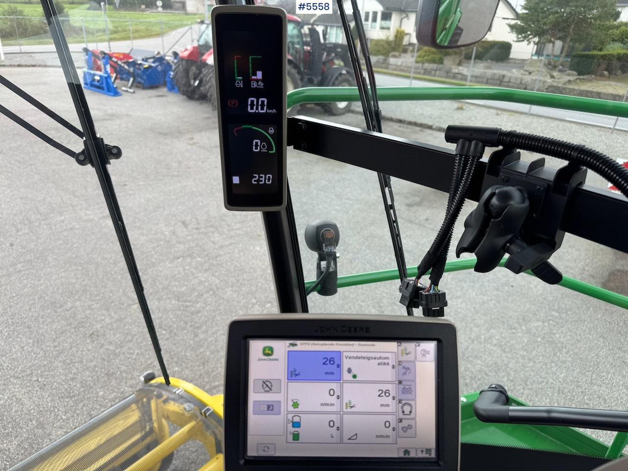 Matériel de fenaison 2024 John Deere 8200 in, like new!: photos 19