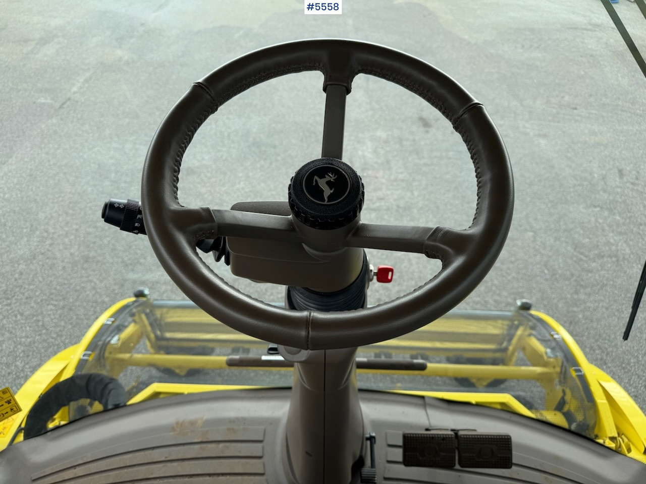 Matériel de fenaison 2024 John Deere 8200 in, like new!: photos 17