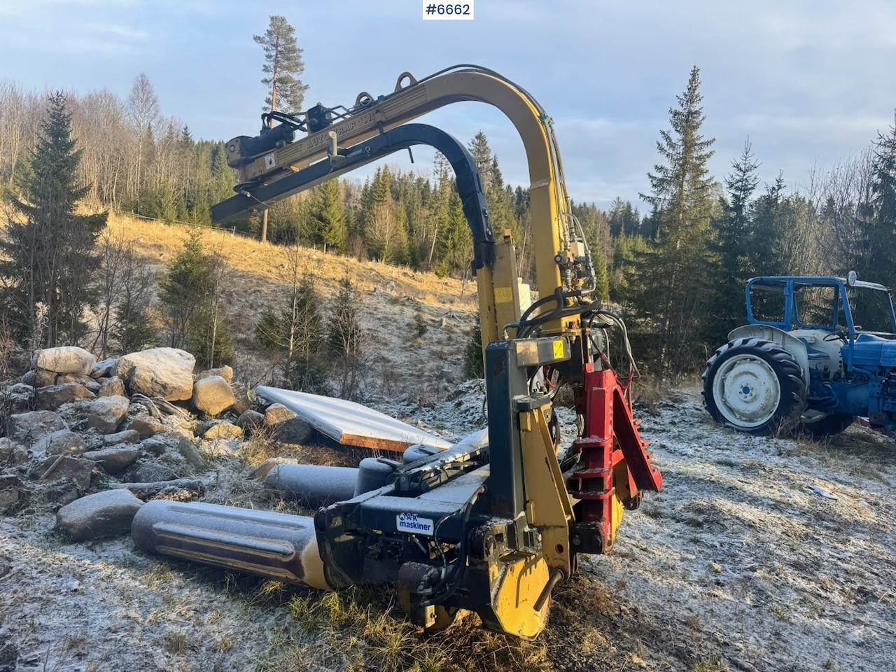 Approx. 2006 Tanco 1510 Round Bale Wrapper. - Matériel de fenaison: photos 1 Approx. 2006 Tanco 1510 Round Bale Wrapper. - Matériel de fenaison: photos 1