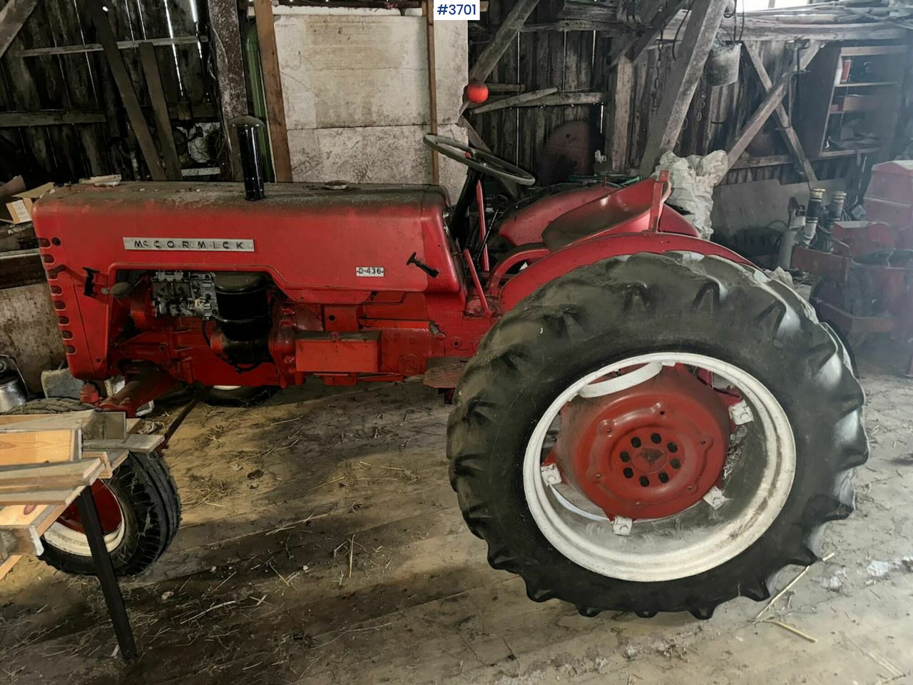Ca.1960 McCormick D-436 - Tracteur agricole: photos 2 Ca.1960 McCormick D-436 - Tracteur agricole: photos 2