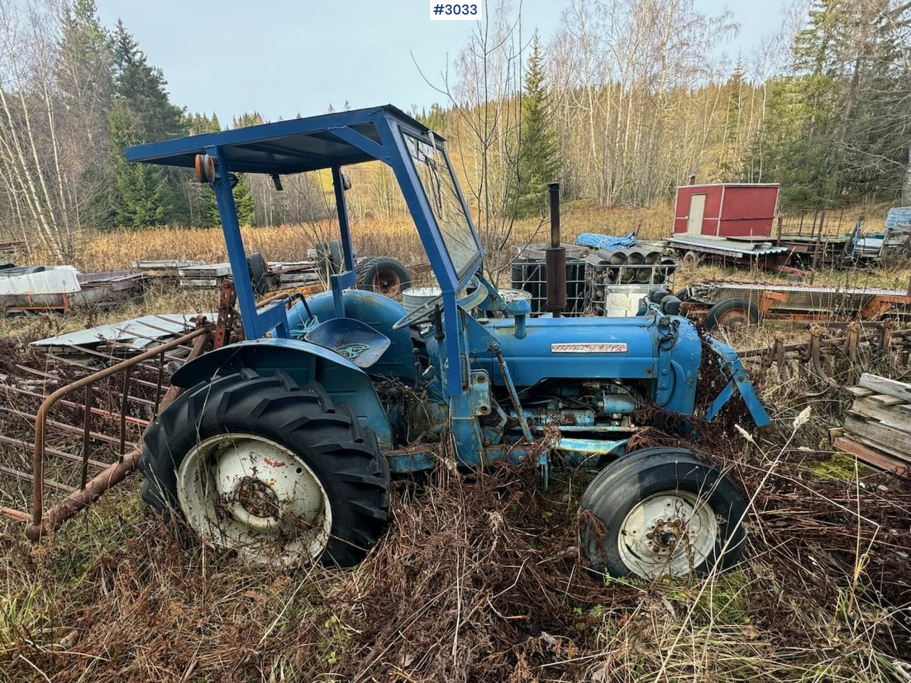 Ford Dexta tractor. Rep object. - Tracteur agricole: photos 1 Ford Dexta tractor. Rep object. - Tracteur agricole: photos 1