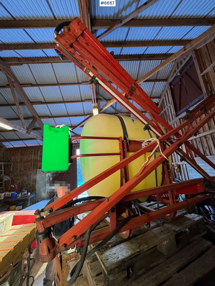 Hardi field sprayer, 8 meters - Pulvérisateur: photos 3 Hardi field sprayer, 8 meters - Pulvérisateur: photos 3