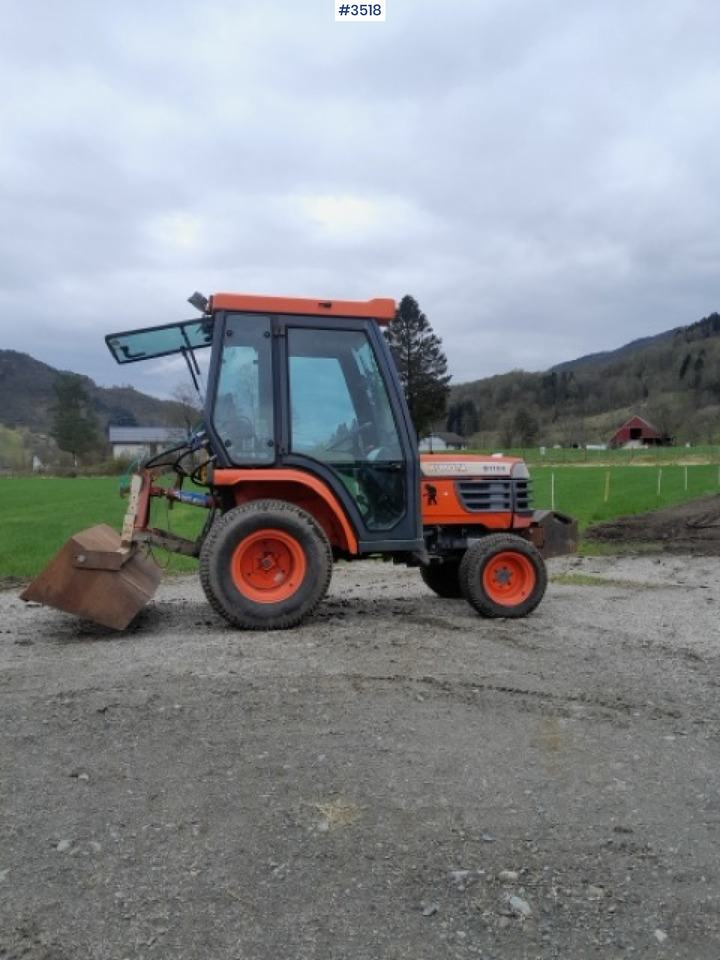 Kubota B1700 with low hours and some extra equipment - Tracteur agricole: photos 2 Kubota B1700 with low hours and some extra equipment - Tracteur agricole: photos 2