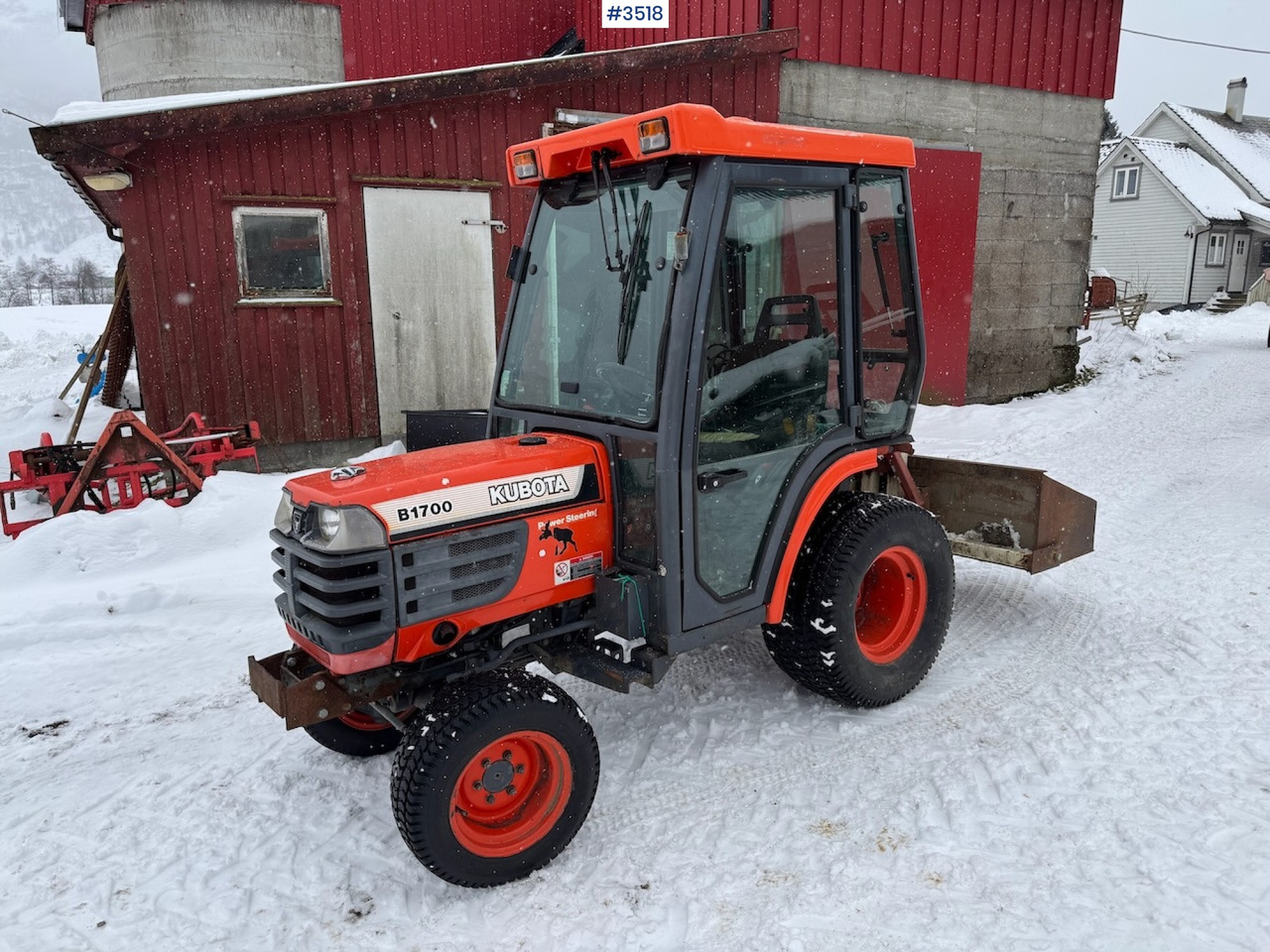 Kubota B1700 with low hours and some extra equipment - Tracteur agricole: photos 4 Kubota B1700 with low hours and some extra equipment - Tracteur agricole: photos 4