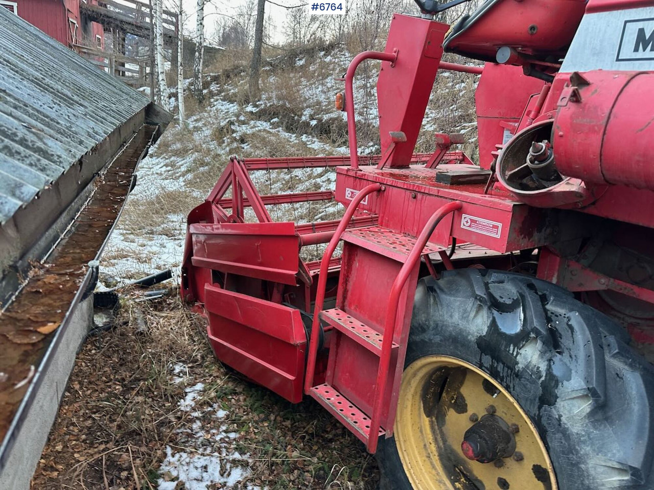 Moissonneuse-batteuse Massey-Ferguson 186-6 Combine harvester.: photos 26