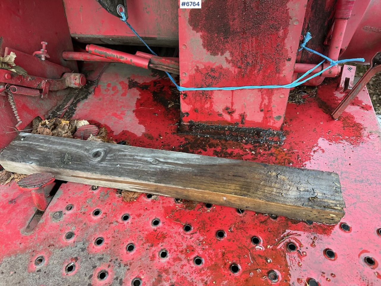 Moissonneuse-batteuse Massey-Ferguson 186-6 Combine harvester.: photos 15