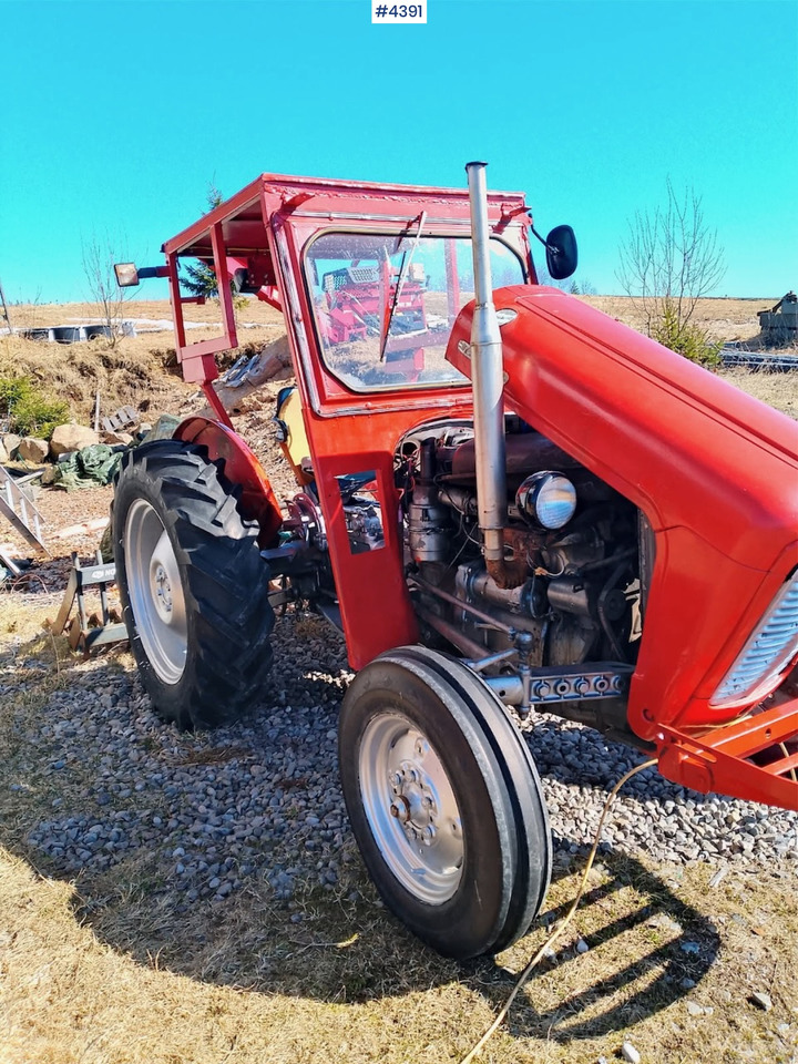 Massey Ferguson 35 - Tracteur agricole: photos 1 Massey Ferguson 35 - Tracteur agricole: photos 1