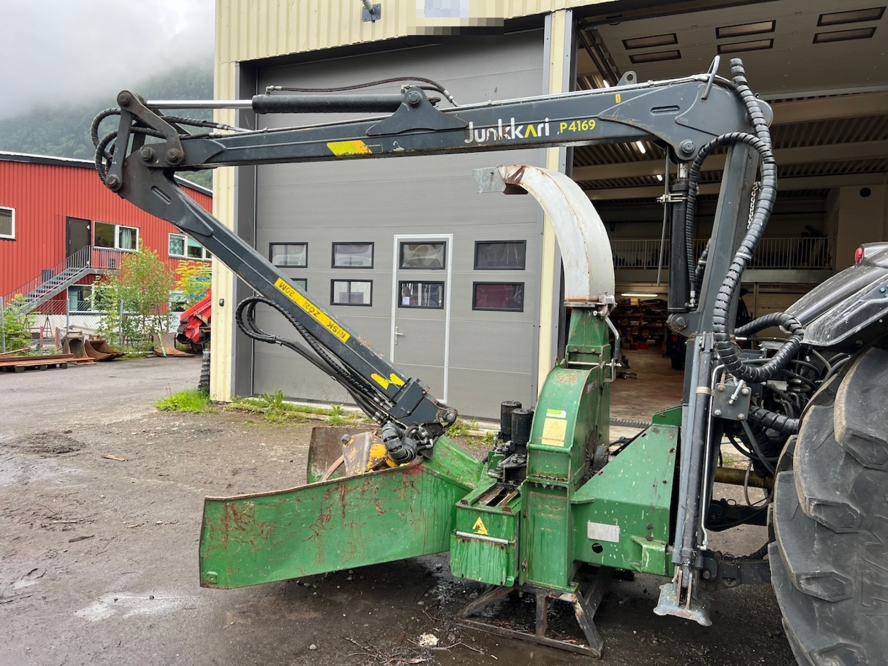 Matériel forestier 2015 NHS 300E chipper and 2015 Junkkari P4169 Crane: photos 13