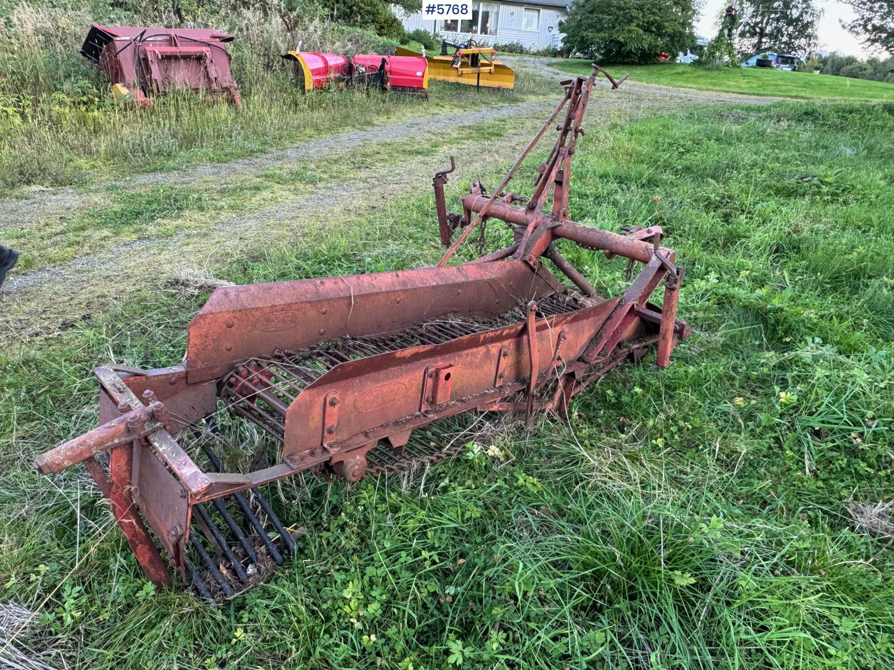 Underhaug Special Potato Lifter - Outils du sol: photos 4 Underhaug Special Potato Lifter - Outils du sol: photos 4