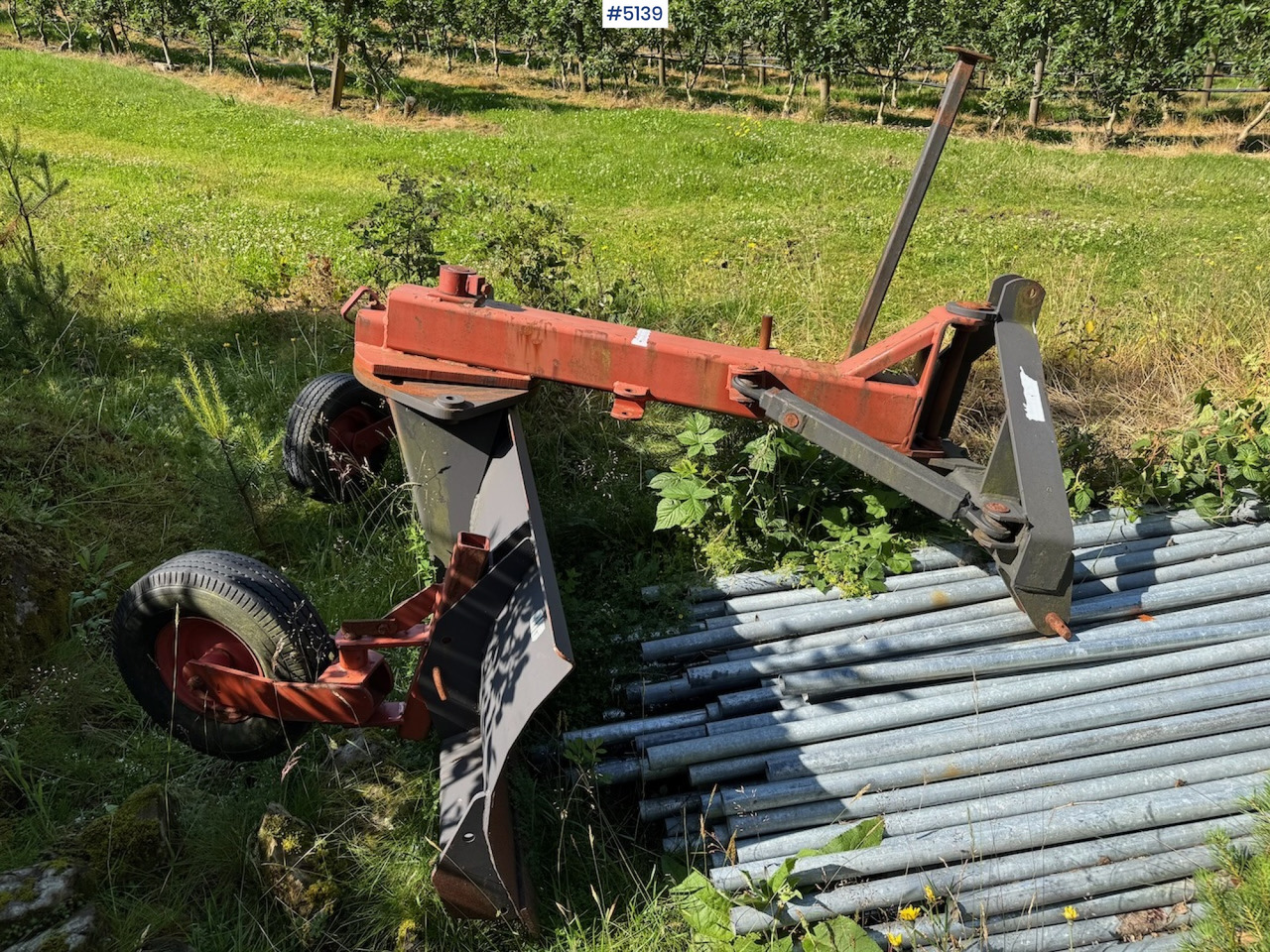 1998 Dalen plowshares - Véhicule de voirie/ Spécial: photos 5 1998 Dalen plowshares - Véhicule de voirie/ Spécial: photos 5