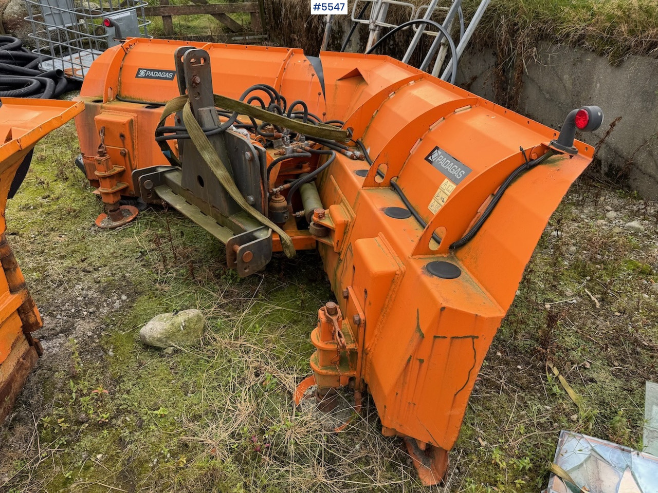 Padagas SSVL 37 - Véhicule de voirie/ Spécial: photos 1 Padagas SSVL 37 - Véhicule de voirie/ Spécial: photos 1