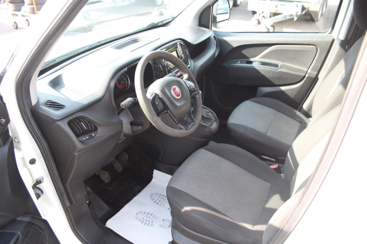 Fiat Doblo SX Kasten Klima AHK Dachträger en leasing occasion Fiat Doblo SX Kasten Klima AHK Dachträger: photos 16 Fiat Doblo SX Kasten Klima AHK Dachträger en leasing occasion Fiat Doblo SX Kasten Klima AHK Dachträger: photos 16