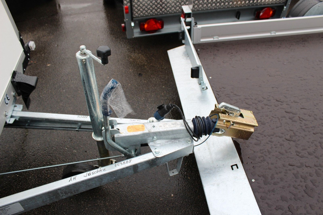 Humbaur HK 133015-18P Überfahrwand Kofferanhänger Koffer - Remorque fourgon: photos 5 Humbaur HK 133015-18P Überfahrwand Kofferanhänger Koffer - Remorque fourgon: photos 5