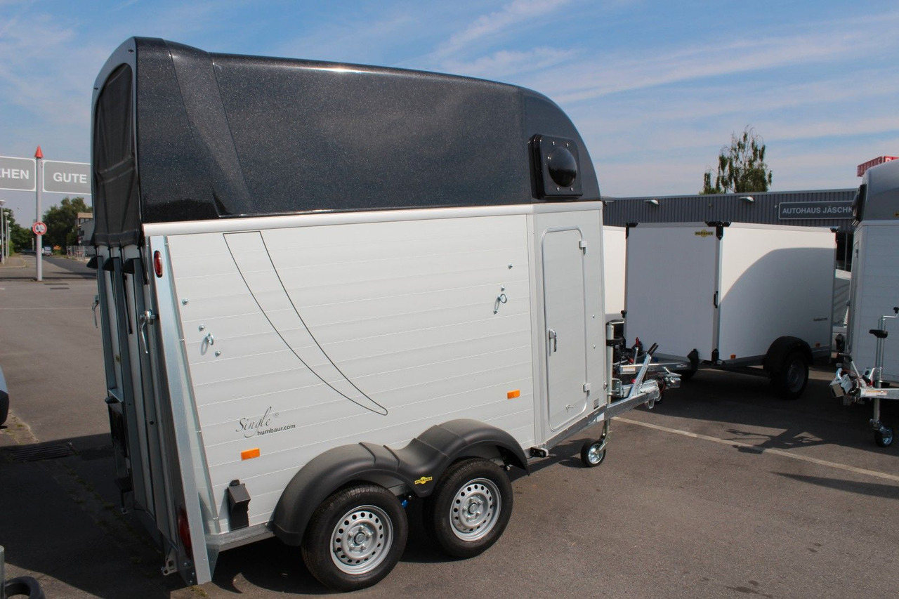 Humbaur Single Alu 1600 Pferdeanhänger Sattelkammer - Remorque bétaillère: photos 2 Humbaur Single Alu 1600 Pferdeanhänger Sattelkammer - Remorque bétaillère: photos 2