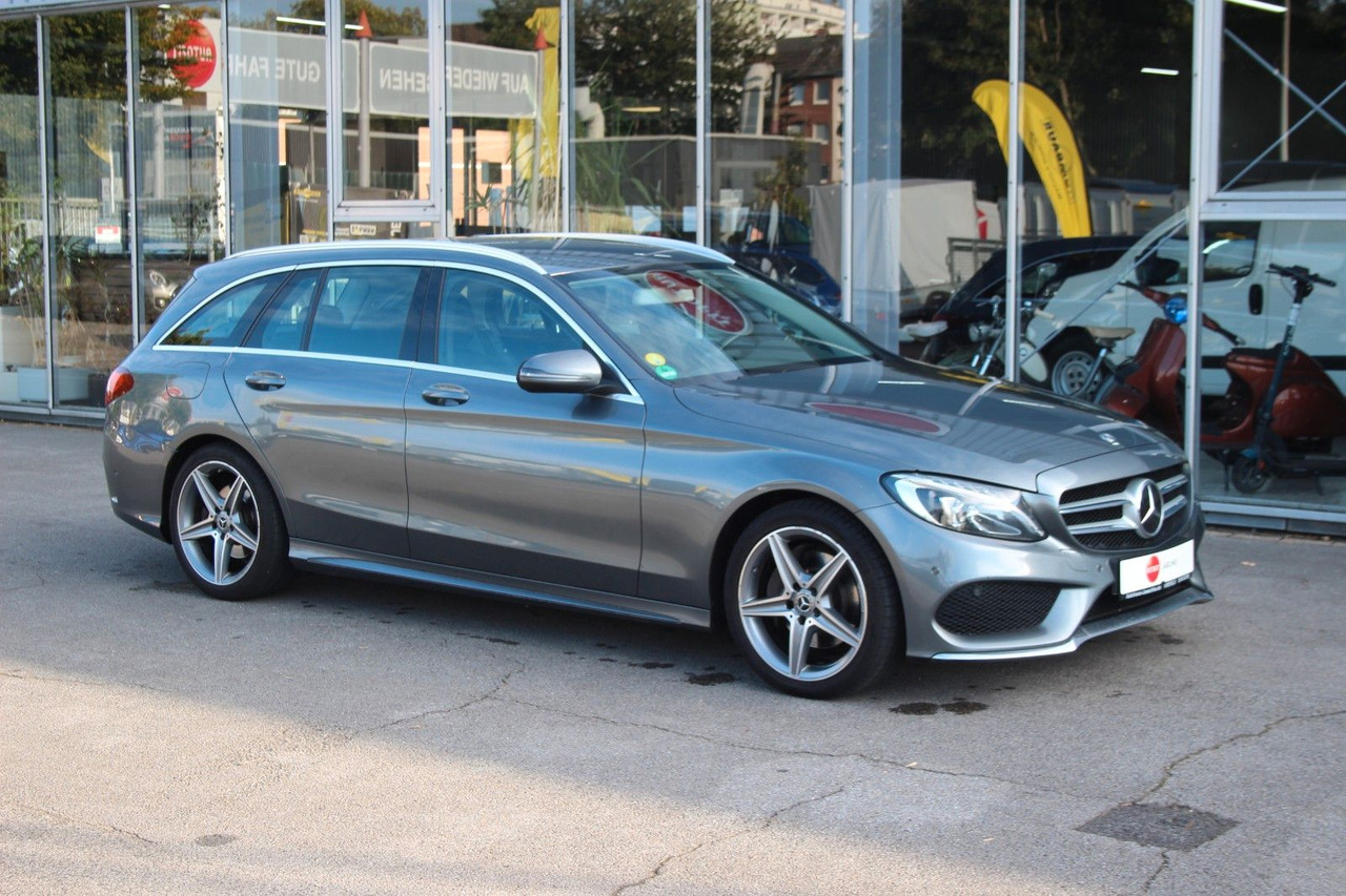 Mercedes-Benz C 220d T BlueTec AMG LED ACC LEDER - Voiture break: photos 1 Mercedes-Benz C 220d T BlueTec AMG LED ACC LEDER - Voiture break: photos 1