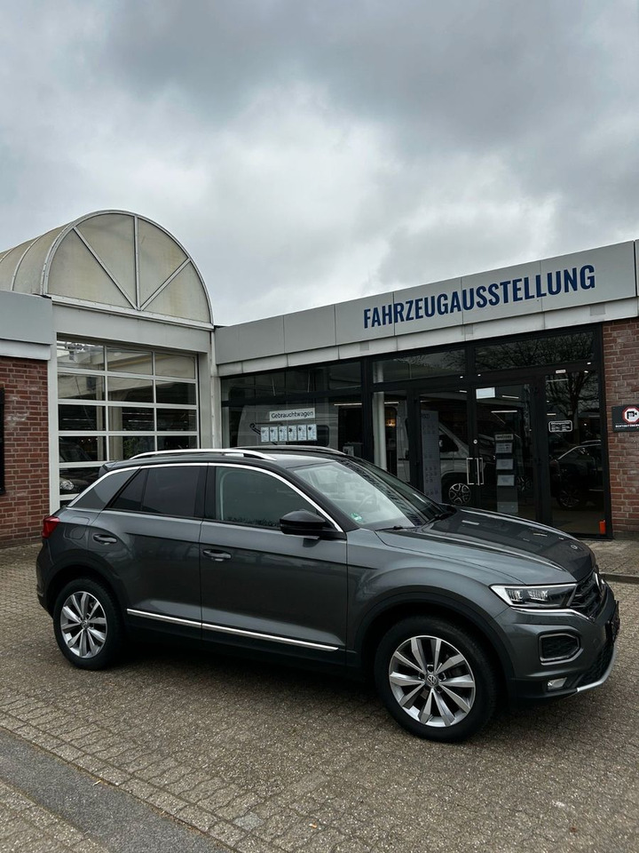 SUV Volkswagen T-Roc Style: photos 8 SUV Volkswagen T-Roc Style: photos 8