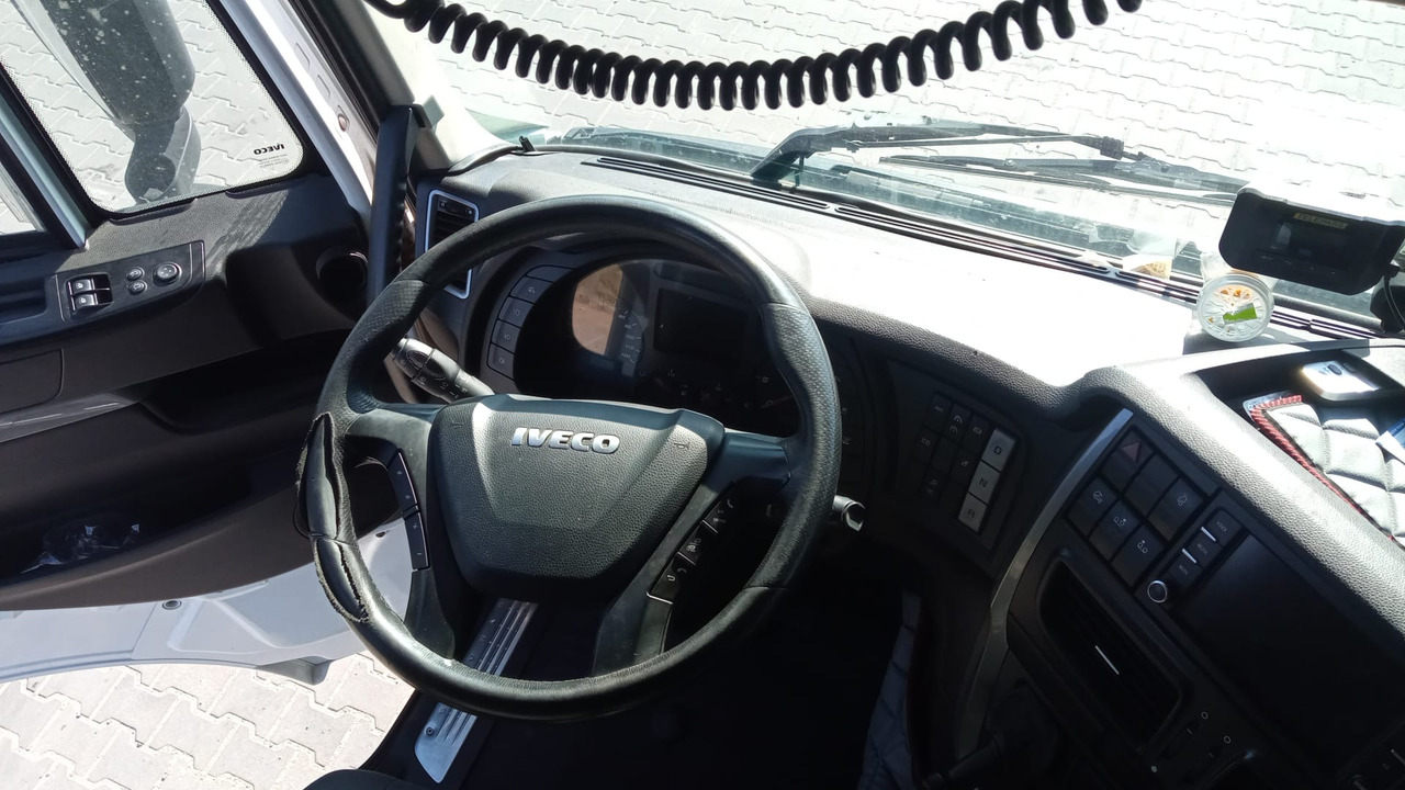 Tracteur routier Iveco Stralis 510 AS440STX/P 6X2 2018 Salon Polska: photos 18