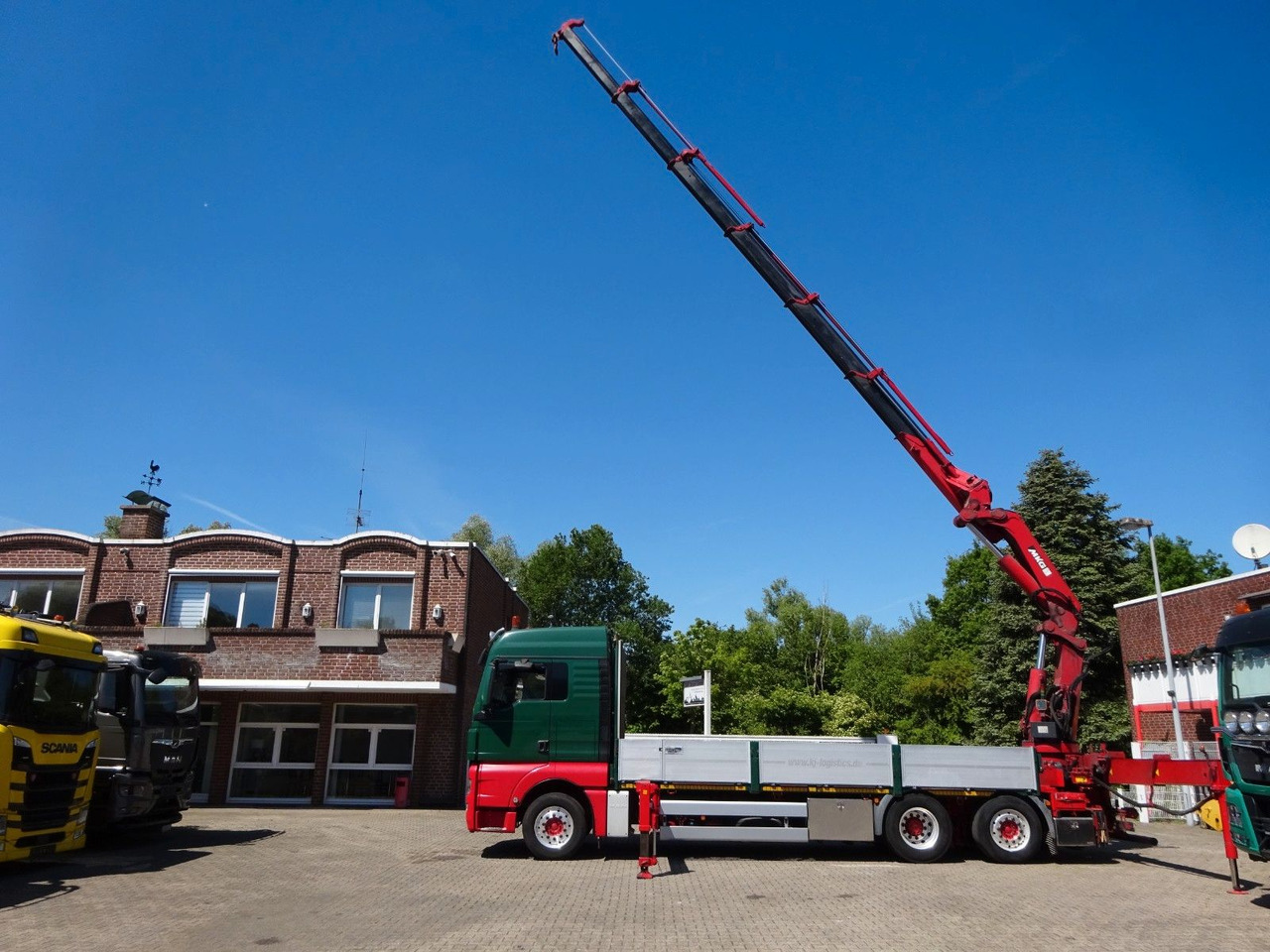 MAN 26.480 TGX + MKG HLK531 Kran +Lift-Lenkachse - Camion grue: photos 3 MAN 26.480 TGX + MKG HLK531 Kran +Lift-Lenkachse - Camion grue: photos 3