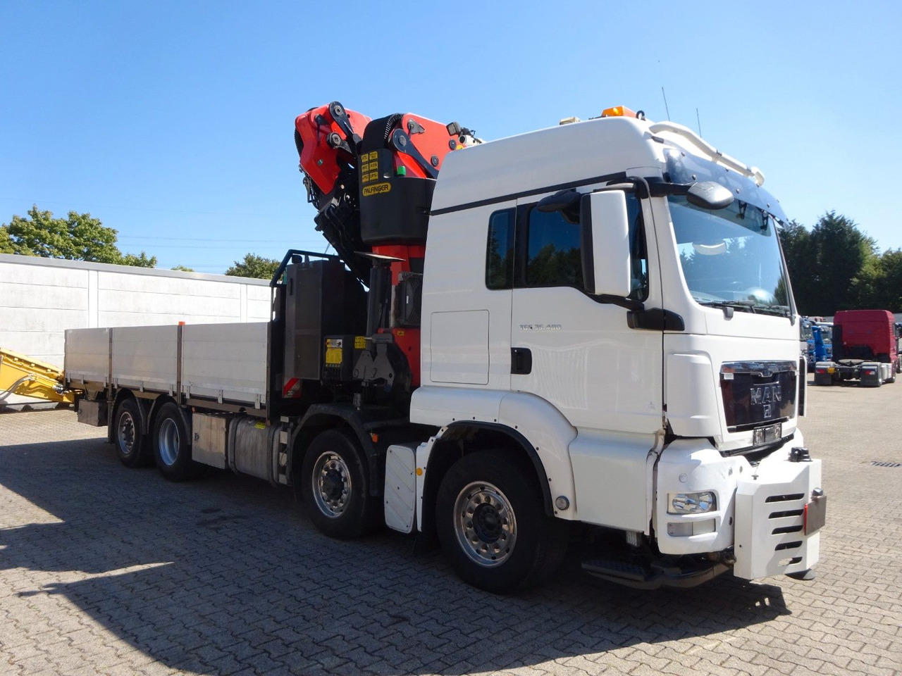 Camion grue MAN 35.480 TGS Pritsche + PK 65002 Kran 8x2: photos 15
