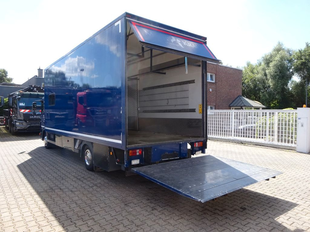 MAN 8.220 Koffer mit LBW als Wohnmobil ausgebaut 4x2 - Camion fourgon: photos 5 MAN 8.220 Koffer mit LBW als Wohnmobil ausgebaut 4x2 - Camion fourgon: photos 5