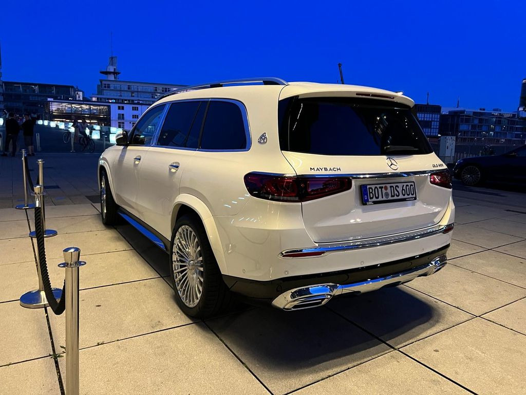Mercedes-Benz GLS 600 Maybach 4Matic | 23 ZOLL | BURMESTER - SUV: photos 4 Mercedes-Benz GLS 600 Maybach 4Matic | 23 ZOLL | BURMESTER - SUV: photos 4