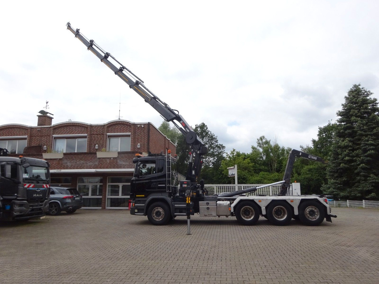 Scania R490 Abroller + HIAB 302E-6 Bj.2021 !Kran TRIDEM Scania R490 Abroller + HIAB 302E-6 Bj.2021 !Kran TRIDEM - Camion grue, Camion ampliroll: photos 1 Scania R490 Abroller + HIAB 302E-6 Bj.2021 !Kran TRIDEM Scania R490 Abroller + HIAB 302E-6 Bj.2021 !Kran TRIDEM - Camion grue, Camion ampliroll: photos 1