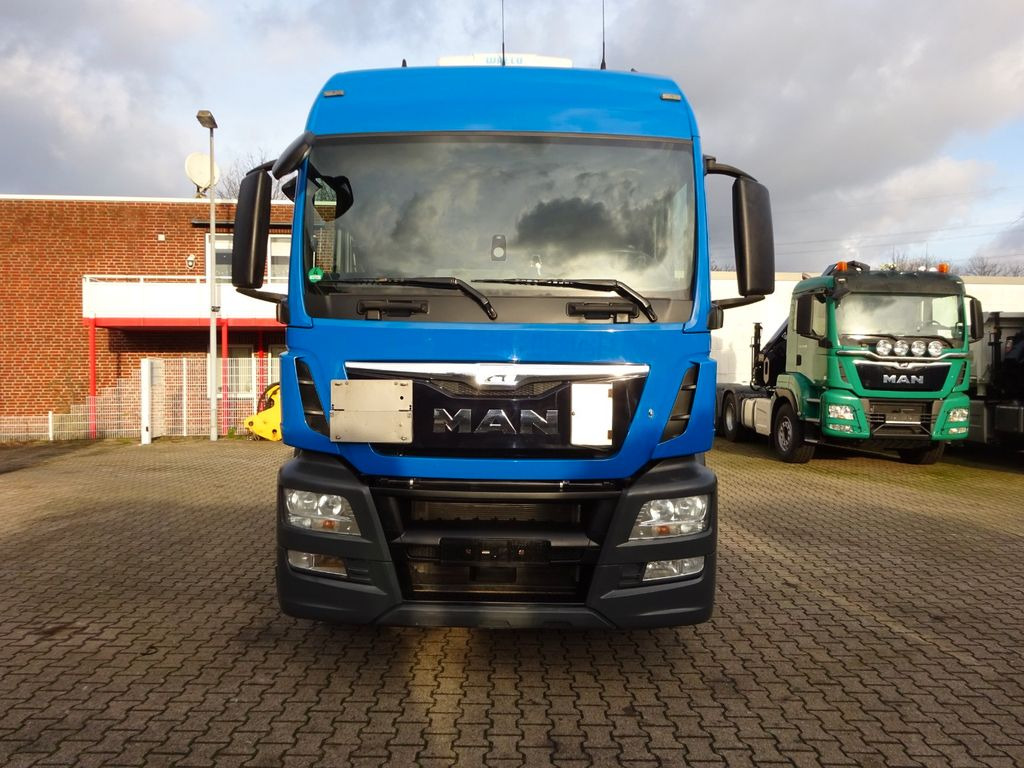 Tracteur routier MAN 18.400 TGS SZM 4x2 MAN 18.400 TGS SZM 4x2 Retarder 4 LKW´s im Bestand !: photos 6 Tracteur routier MAN 18.400 TGS SZM 4x2 MAN 18.400 TGS SZM 4x2 Retarder 4 LKW´s im Bestand !: photos 6