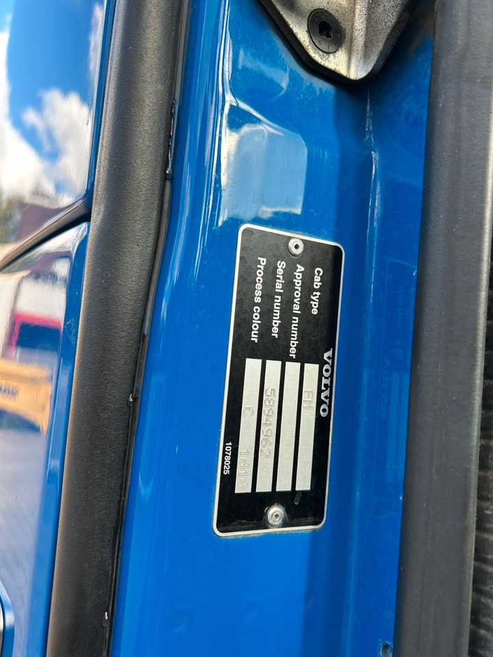 Camion ampliroll Volvo FM 370 VDL Abroller 4x2: photos 23 Camion ampliroll Volvo FM 370 VDL Abroller 4x2: photos 23