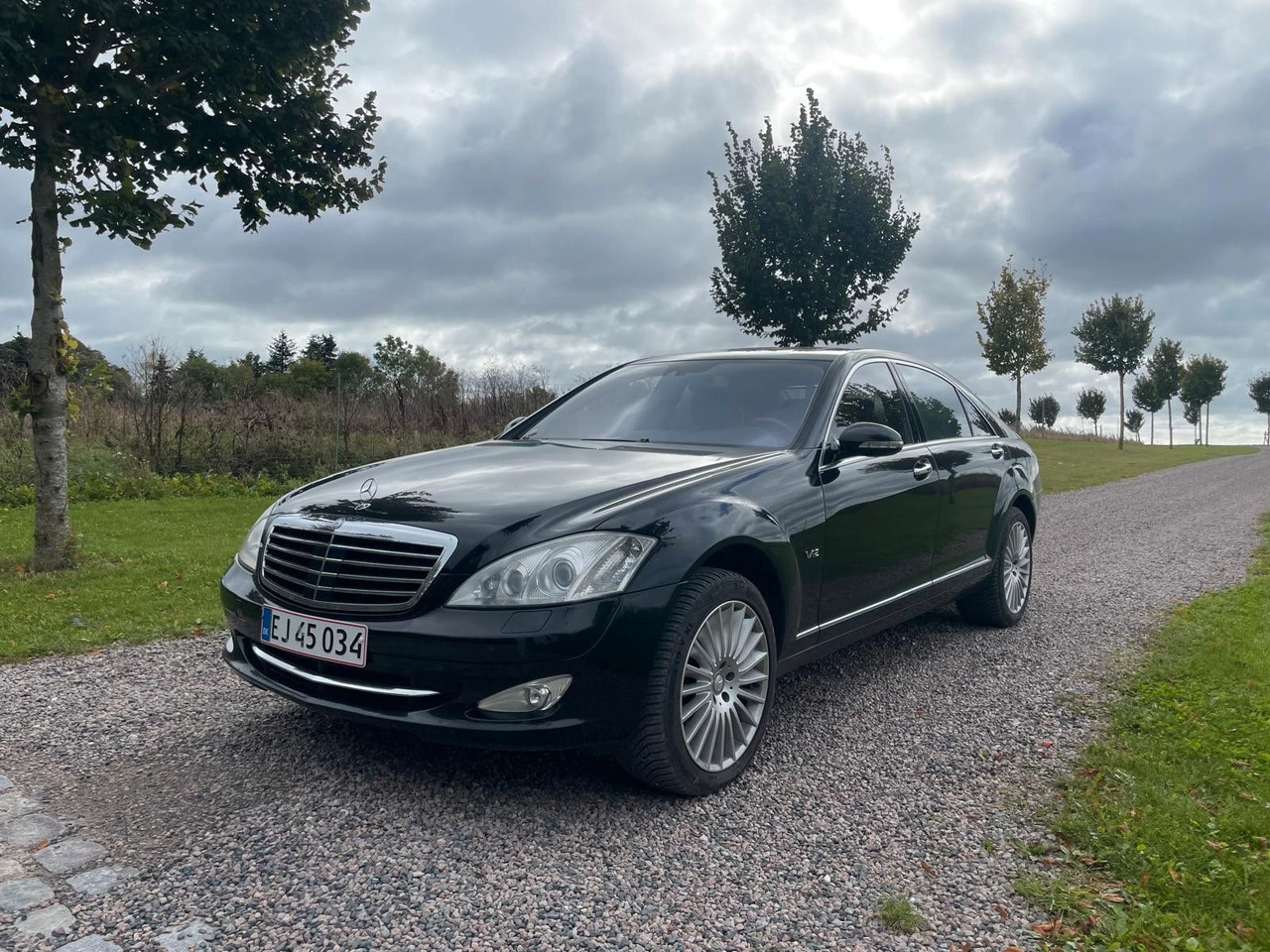 Mercedes-Benz S 600 S-Klasse Limousine - Voiture break: photos 1 Mercedes-Benz S 600 S-Klasse Limousine - Voiture break: photos 1