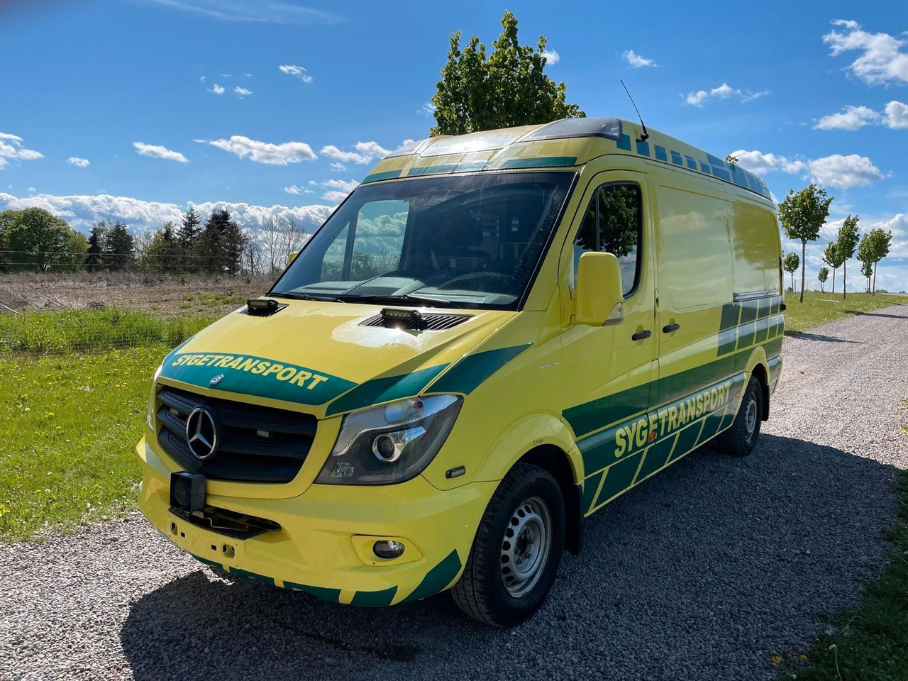 Mercedes-Benz Sprinter II Kasten 316 CDI Aut Ambulance* - Ambulance: photos 1 Mercedes-Benz Sprinter II Kasten 316 CDI Aut Ambulance* - Ambulance: photos 1