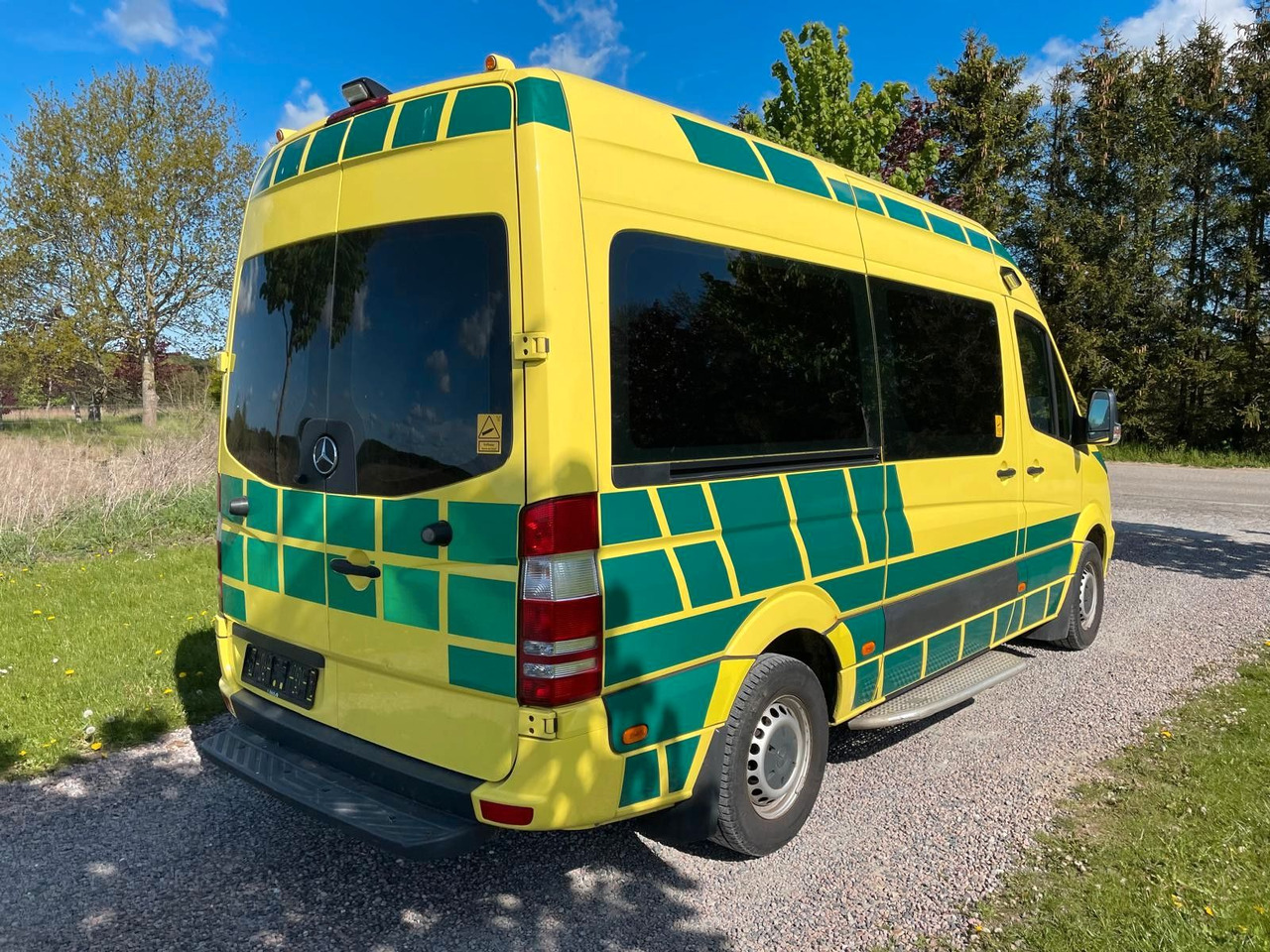 Mercedes-Benz Sprinter II Kasten 316 CDI Aut Ambulance* - Ambulance: photos 5 Mercedes-Benz Sprinter II Kasten 316 CDI Aut Ambulance* - Ambulance: photos 5