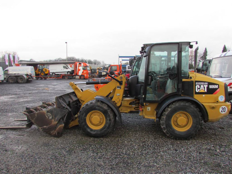Cat 906 M Radlader 29.500 EUR - Chargeuse sur pneus: photos 1 Cat 906 M Radlader 29.500 EUR - Chargeuse sur pneus: photos 1