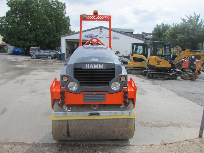 Hamm HD 12 i VV Walze 25.500 EUR - Compacteur: photos 4 Hamm HD 12 i VV Walze 25.500 EUR - Compacteur: photos 4