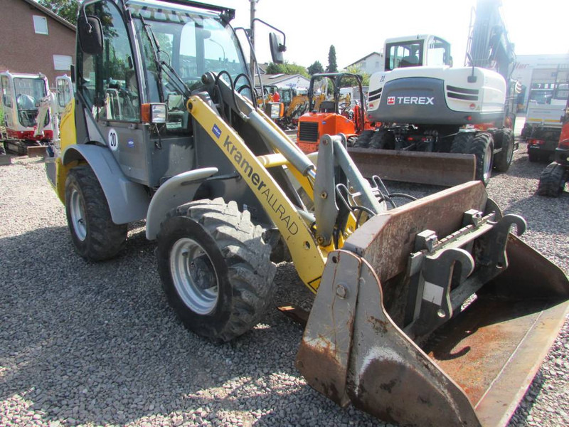 Kramer 750 Radlader 26.000€ netto 5075 - Chargeuse sur pneus: photos 2 Kramer 750 Radlader 26.000€ netto 5075 - Chargeuse sur pneus: photos 2