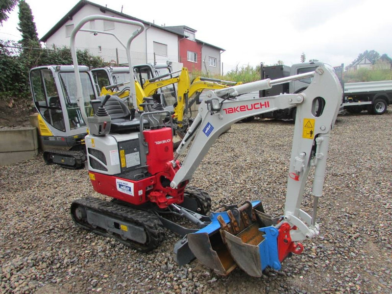 Takeuchi TB 210 R Minibagger 18.000 EUR - Mini pelle: photos 4 Takeuchi TB 210 R Minibagger 18.000 EUR - Mini pelle: photos 4