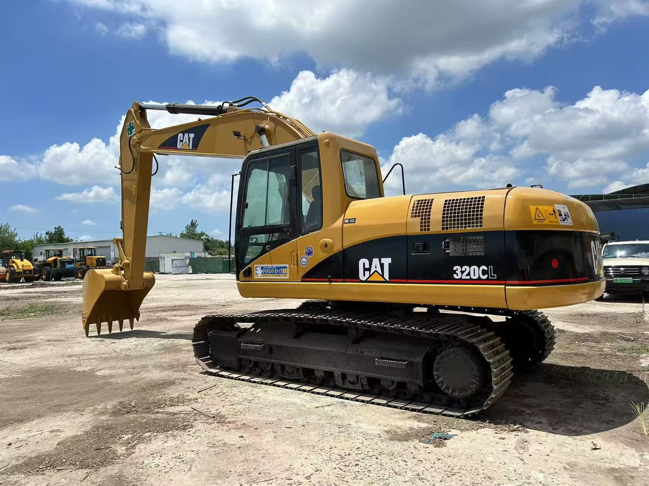 CATERPILLAR 320CL - Pelle sur chenille: photos 1 CATERPILLAR 320CL - Pelle sur chenille: photos 1