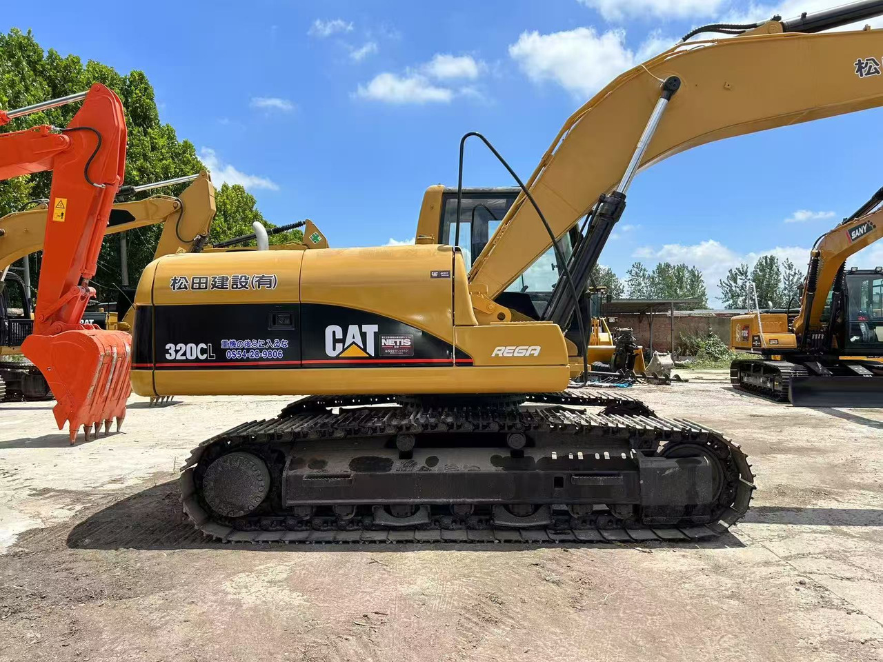 CATERPILLAR 320CL - Pelle sur chenille: photos 2 CATERPILLAR 320CL - Pelle sur chenille: photos 2