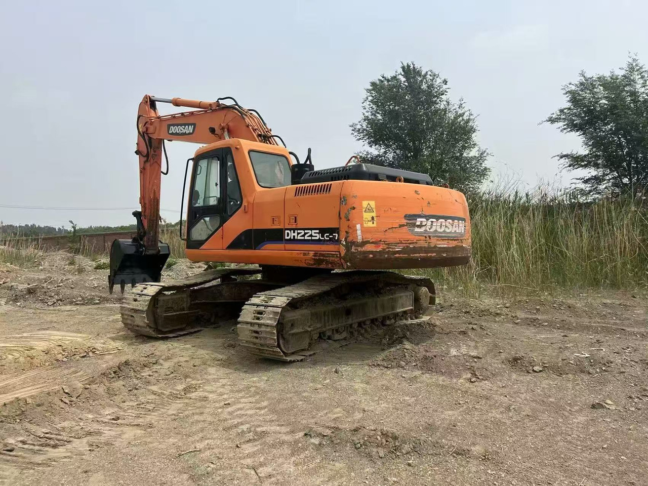 DOOSAN DH225LC-7 - Pelle sur chenille: photos 3 DOOSAN DH225LC-7 - Pelle sur chenille: photos 3