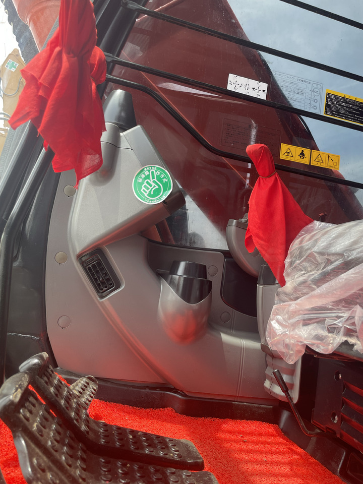 Hitachi ZX200 - Pelle sur chenille: photos 3 Hitachi ZX200 - Pelle sur chenille: photos 3