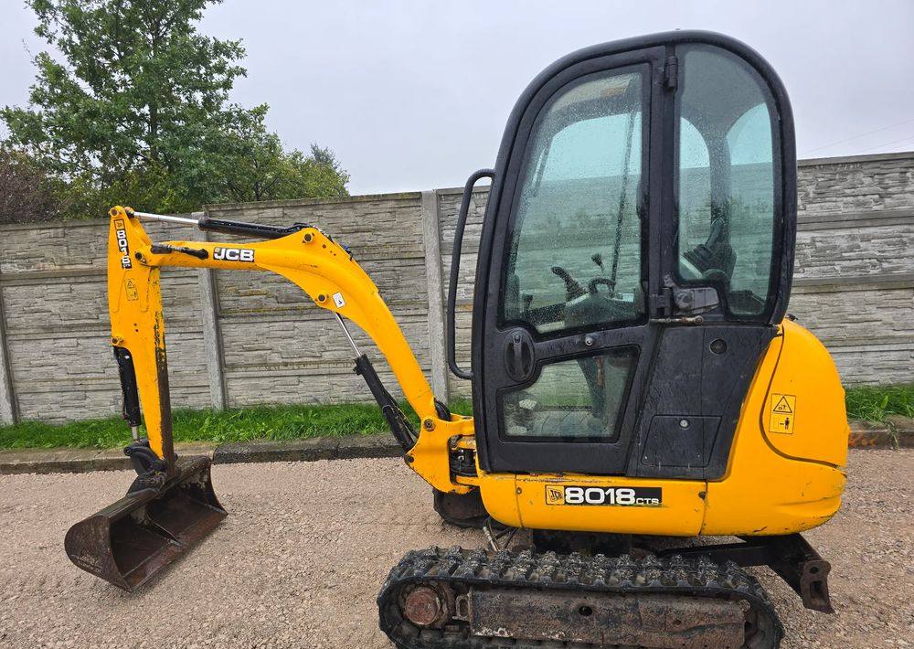 Mini pelle JCB: photos 6 Mini pelle JCB: photos 6