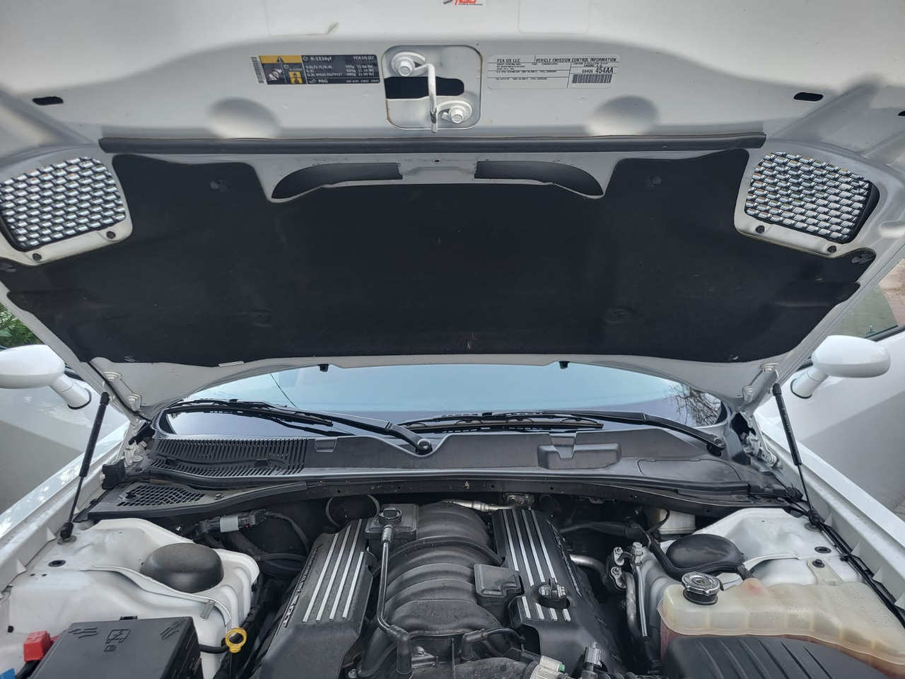 Voiture Dodge Challenger: photos 12