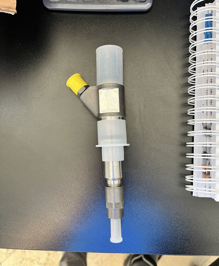 Bosch 2023 0445124014 Bosch 2010-2023 - Injecteur pour Camion: photos 1 Bosch 2023 0445124014 Bosch 2010-2023 - Injecteur pour Camion: photos 1