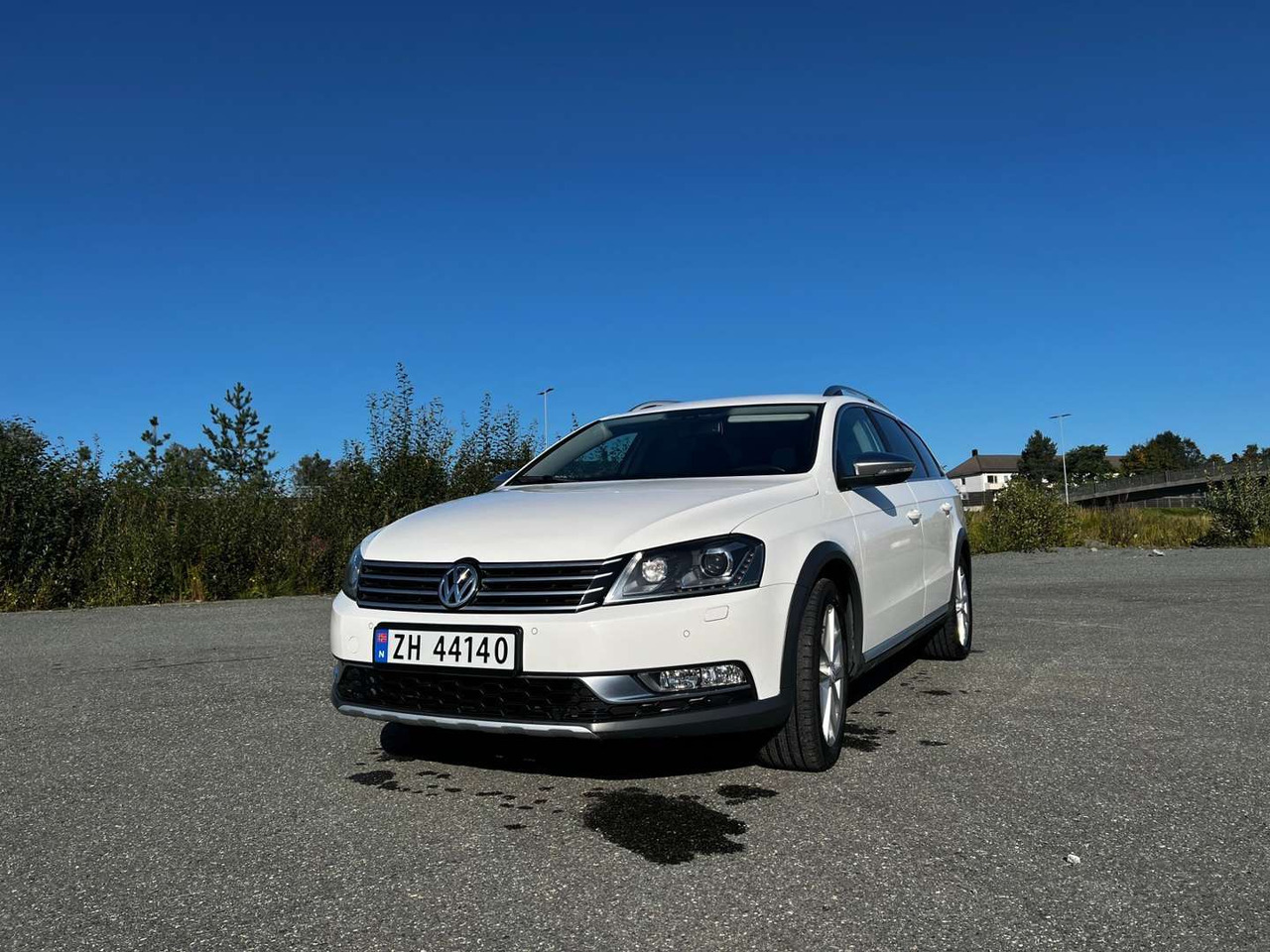 2015 Personbil Volkswagen Passat Alltrack 4x4 EU-Godkjent - Voiture: photos 1 2015 Personbil Volkswagen Passat Alltrack 4x4 EU-Godkjent - Voiture: photos 1