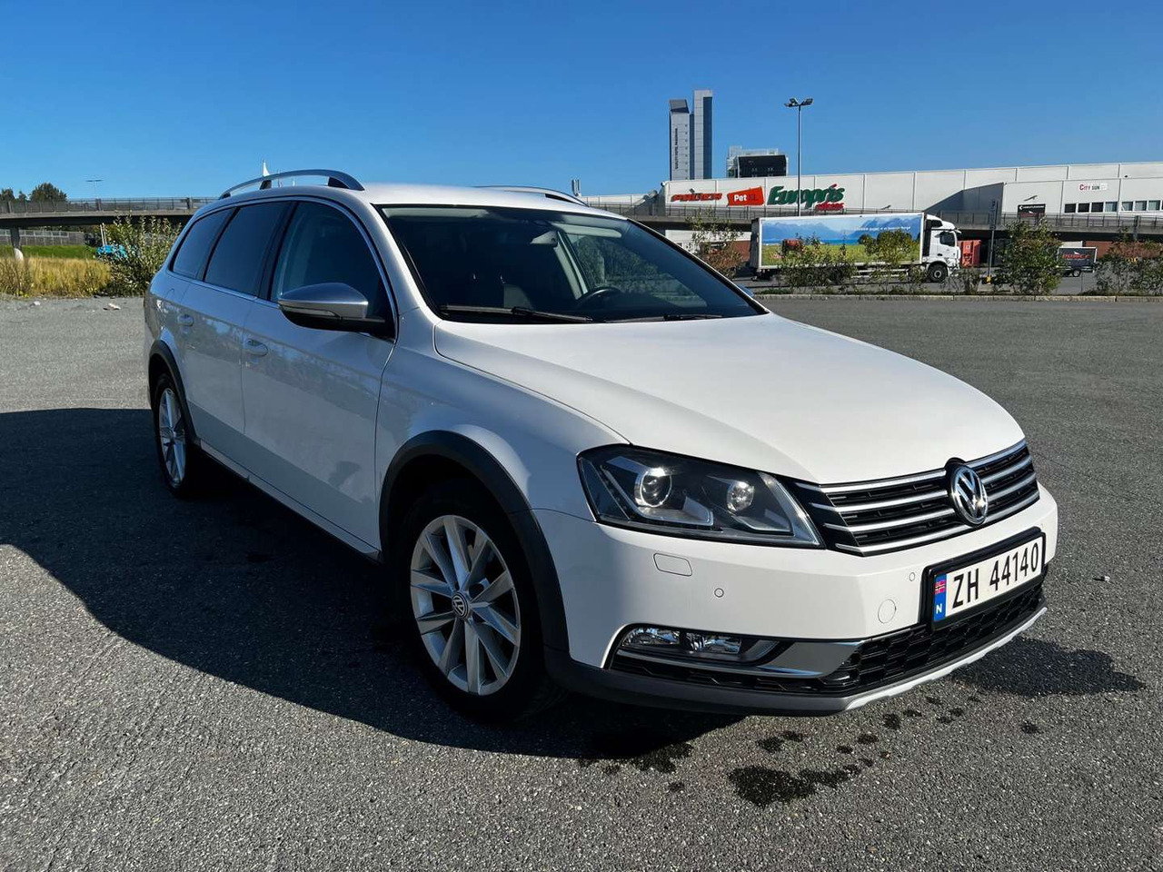 2015 Personbil Volkswagen Passat Alltrack 4x4 EU-Godkjent - Voiture: photos 2 2015 Personbil Volkswagen Passat Alltrack 4x4 EU-Godkjent - Voiture: photos 2