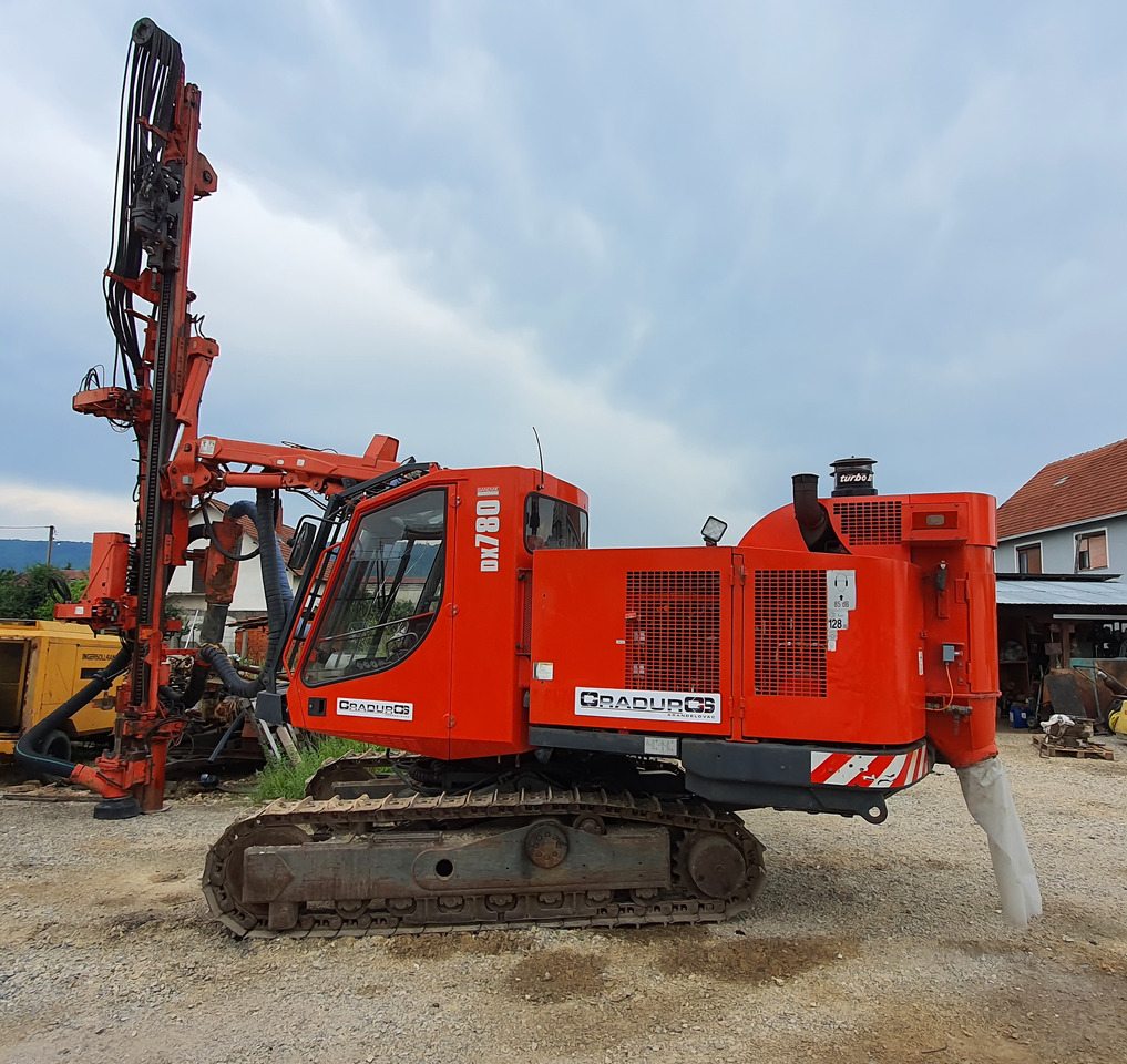 SANDVIK Ranger DX780 - Foreuse: photos 1 SANDVIK Ranger DX780 - Foreuse: photos 1